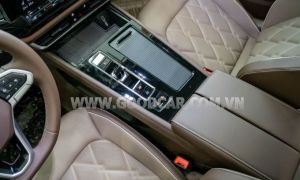 Xe Volkswagen Viloran Luxury 2025