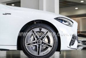 Xe Mercedes Benz C300 AMG 2021