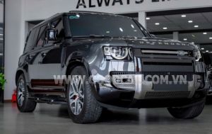 Xe LandRover Defender 110 X P400 3.0 AT 2023