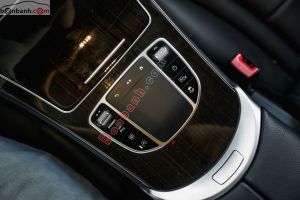 Xe Mercedes Benz GLC 200 2022