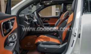 Xe Mercedes Benz GLC 300 4Matic 2024