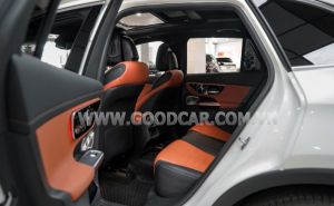 Xe Mercedes Benz GLC 300 4Matic 2023