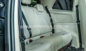 Xe Volkswagen Viloran Luxury 2024