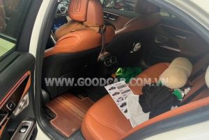 Xe Mercedes Benz C200 Avantgarde Plus 2022