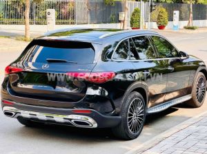Xe Mercedes Benz GLC 300 4Matic 2023