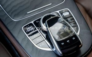 Xe Mercedes Benz E200 Sport 2019