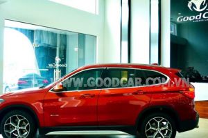 Xe BMW X1 sDrive18i 2018