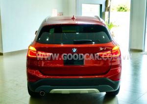 Xe BMW X1 sDrive18i 2018