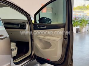 Xe Volkswagen Viloran Luxury 2024