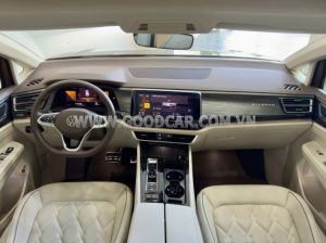 Xe Volkswagen Viloran Luxury 2024