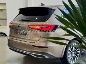 Xe Volkswagen Viloran Luxury 2024