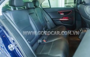 Xe Mercedes Benz C200 Avantgarde 2023