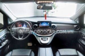 Xe Mercedes Benz V250 AMG 2023