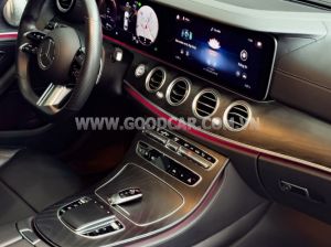 Xe Mercedes Benz E300 AMG 2022