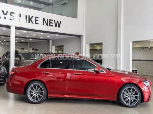 Xe Mercedes Benz E300 AMG 2022