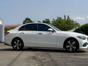 Xe Mercedes Benz C200 Avantgarde Plus 2022