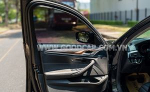 Xe BMW 520i 2022