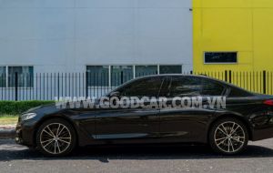 Xe BMW 520i 2022