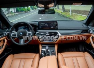 Xe BMW 520i M Sport 2023