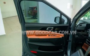 Xe Kia Carnival Signature 3.5G 2024