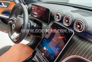 Xe Mercedes Benz C43 AMG 4Matic 2023