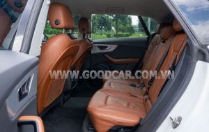 Xe Audi Q8 55 TFSI S-Line Quattro 2021