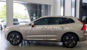 Xe Volvo XC60 Ultra B5 AWD 2025