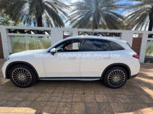 Xe Mercedes Benz GLC 300 4Matic 2023