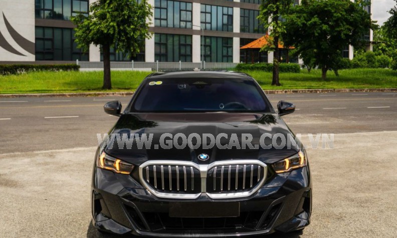 BMW 520i