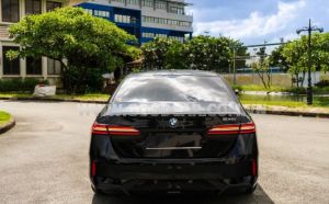 Xe BMW 530i M Sport 2025