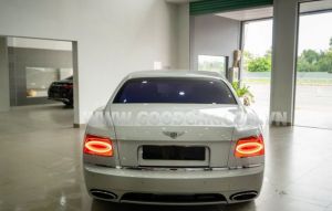 Xe Bentley Continental GTC V8 2013