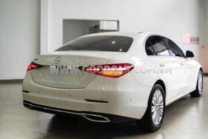 Xe Mercedes Benz C200 Avantgarde 2023