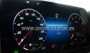 Xe Mercedes Benz C200 Avantgarde 2023