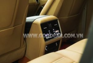 Xe Porsche Cayenne Platinum Edition 2022