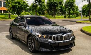 Xe BMW 530i M Sport 2025