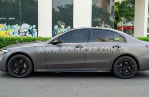 Xe Mercedes Benz C300 AMG 2022