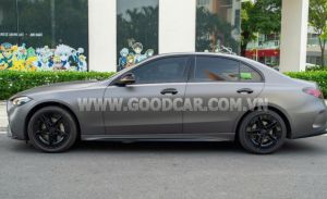 Xe Mercedes Benz C300 AMG 2022