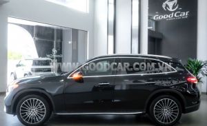 Xe Mercedes Benz GLC 300 4Matic 2023