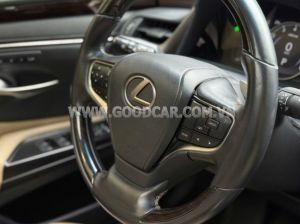 Xe Lexus ES 250 2019