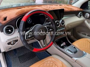 Xe Mercedes Benz GLC 200 4Matic 2022