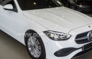 Xe Mercedes Benz C200 Avantgarde 2025