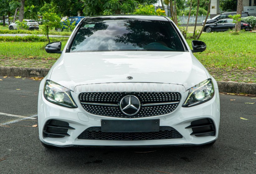 Mercedes Benz C300 AMG