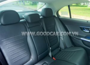 Xe Mercedes Benz C300 AMG 2025