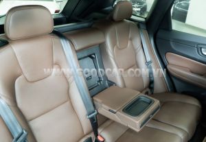 Xe Volvo XC60 Inscription B6 AWD 2022