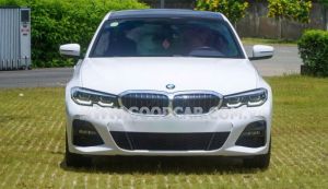 Xe BMW 320i M Sport 2022