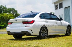 Xe BMW 320i M Sport 2022