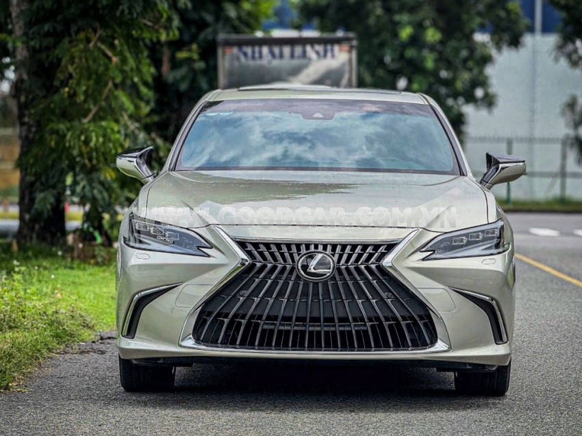 Lexus ES 250