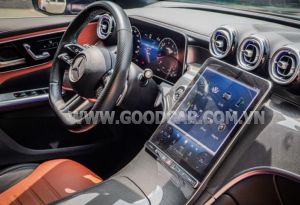 Xe Mercedes Benz GLC 300 4Matic 2023