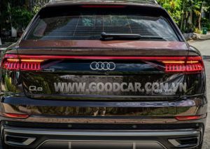 Xe Audi Q8 55 TFSI S-Line Quattro 2021