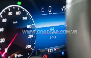 Xe Mercedes Benz C300 AMG 2021